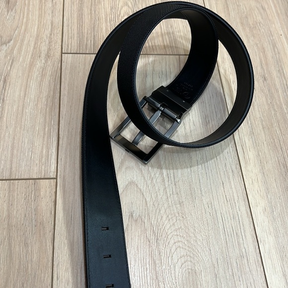 NWOT T-Tech by Tumi Black Belt - Picture 6 of 6